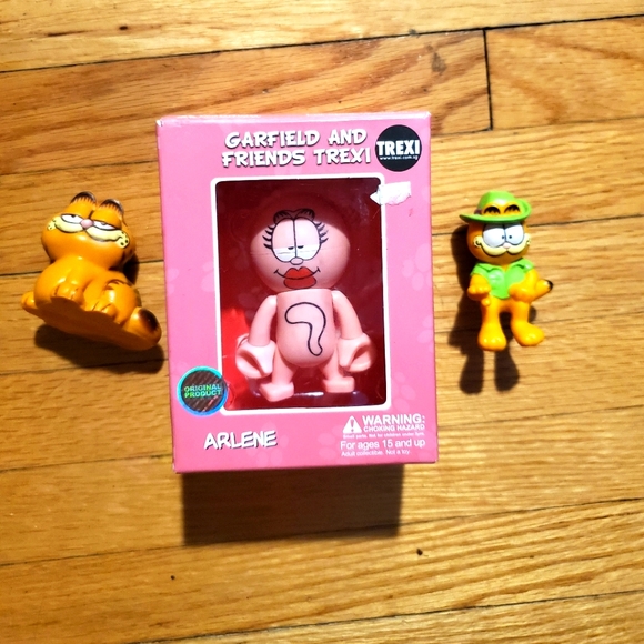Garfield collectables set - Picture 1 of 4